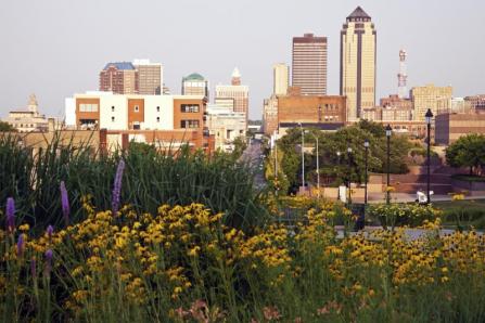 Moving to Des Moines means that you will have a wonderful city at your fingertips.