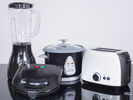 https://www.upack.com/sites/www/files/styles/landscape__xs/public/2020-01/how-to-pack-small-appliances.jpg?h=4c1fc98e&itok=VGnu0K9M